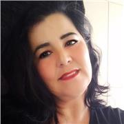 Professora apaixonada pela educação. Sou formada em Pedagogia